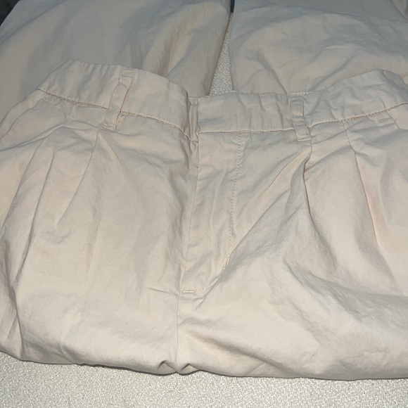 Women's High-Rise Pleat Front Straight Chino Pants - A New Day.  Size 6.  NWOT. - Picture 4 of 7